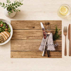 Bayernhut mit Gedeck auf Holz - Tischset Papier – Bild 1