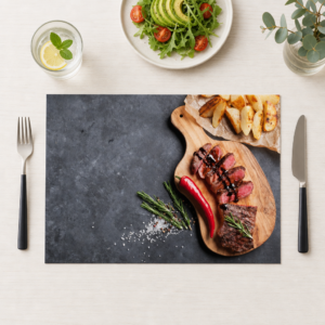 Steak – serviert mit Chili und Beilagen - Tischset Papier – Bild 1