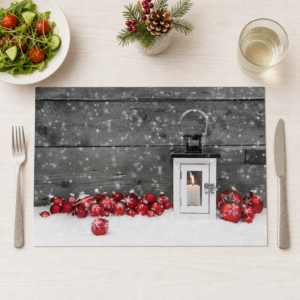 Weihnachten - Laterne mit roten Kugeln im Schnee - Tischset Papier – Bild 1