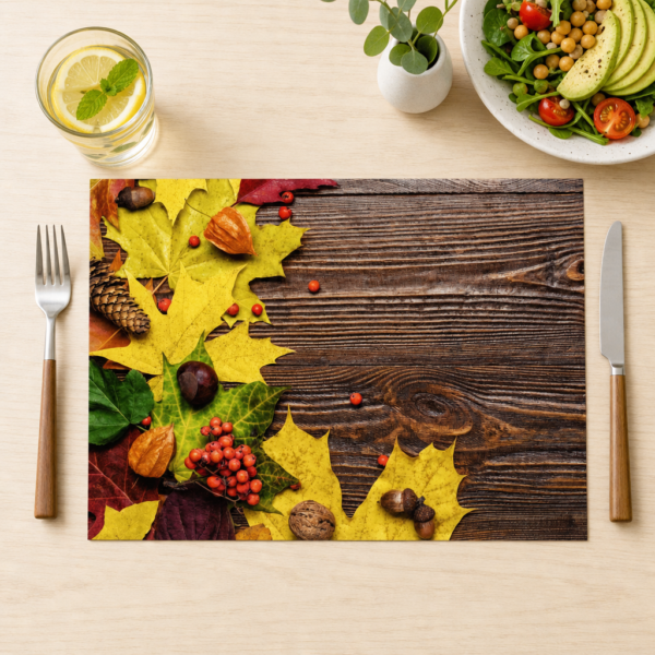 Blätter, Beeren, Zapfen Arrangement Holztische - Tischset Papier